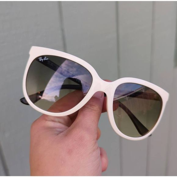 Ray-ban CATS 1000 Colormix White and Black Oversized Sunglasses - Picture 2 of 7